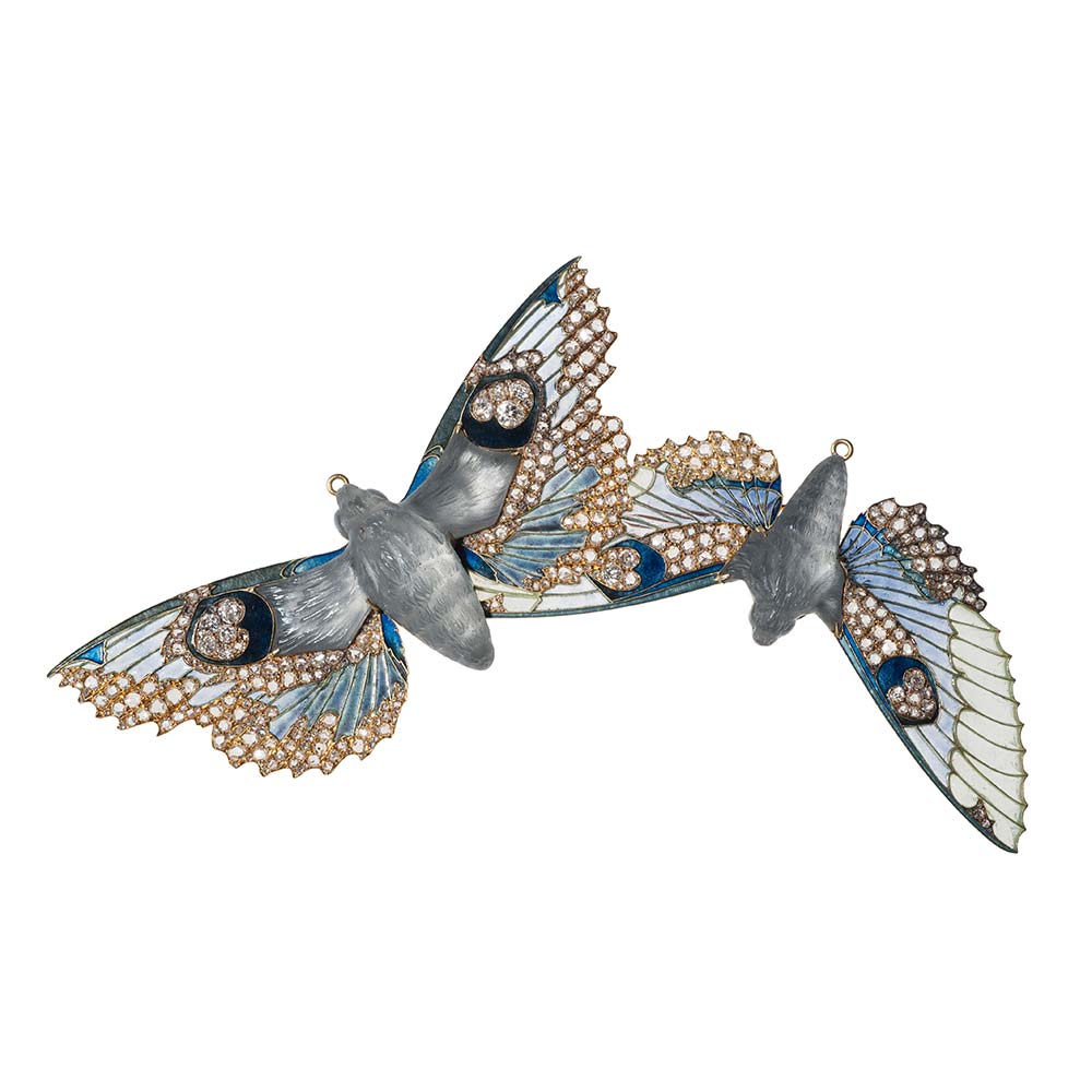 4-2024-Jewellery_Lalique_8-ornement-de-corsage-Papillons-de-nuit